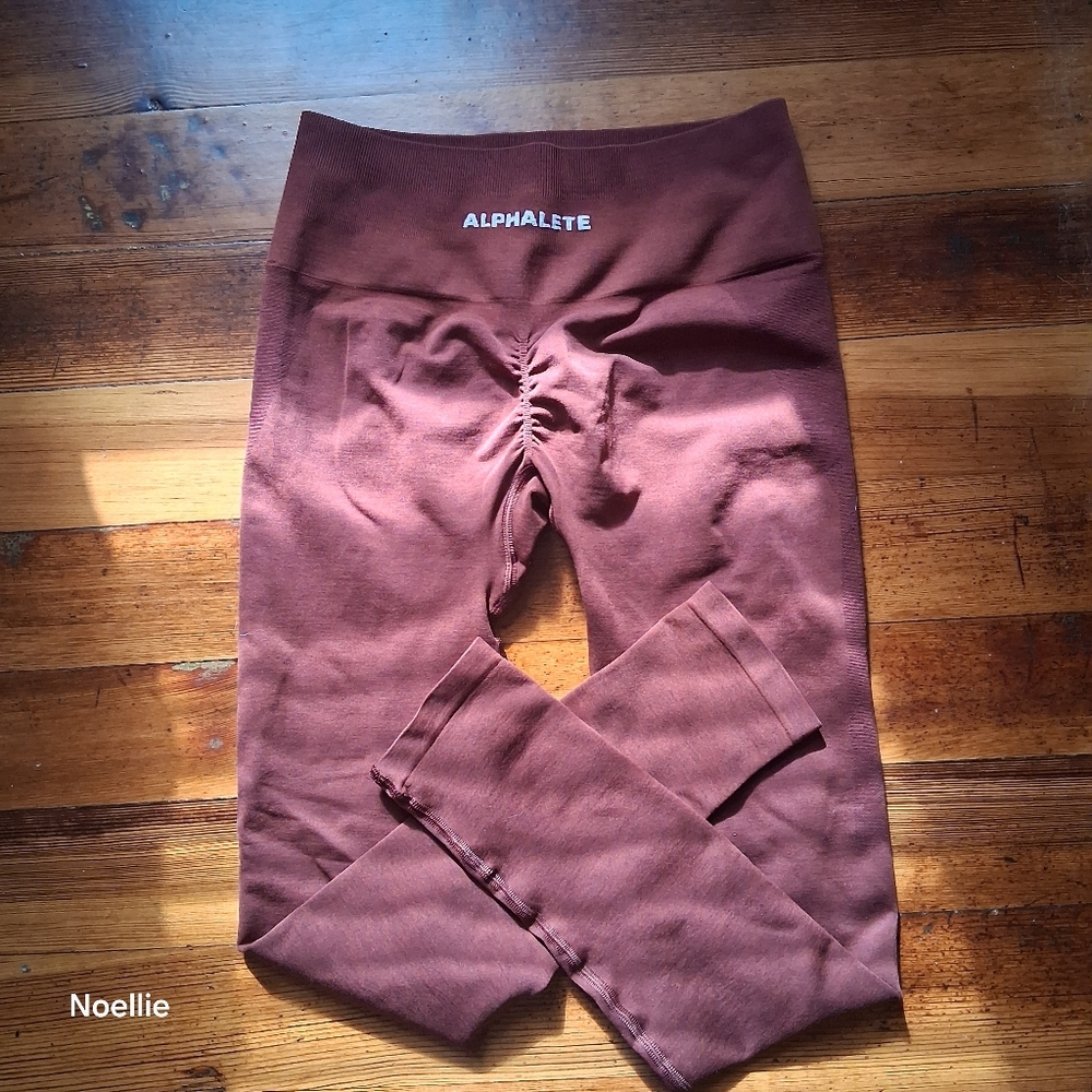 Alphalete Leggings